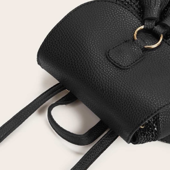 FIONNA Black Straw mini Backpack - Picture 5 of 7